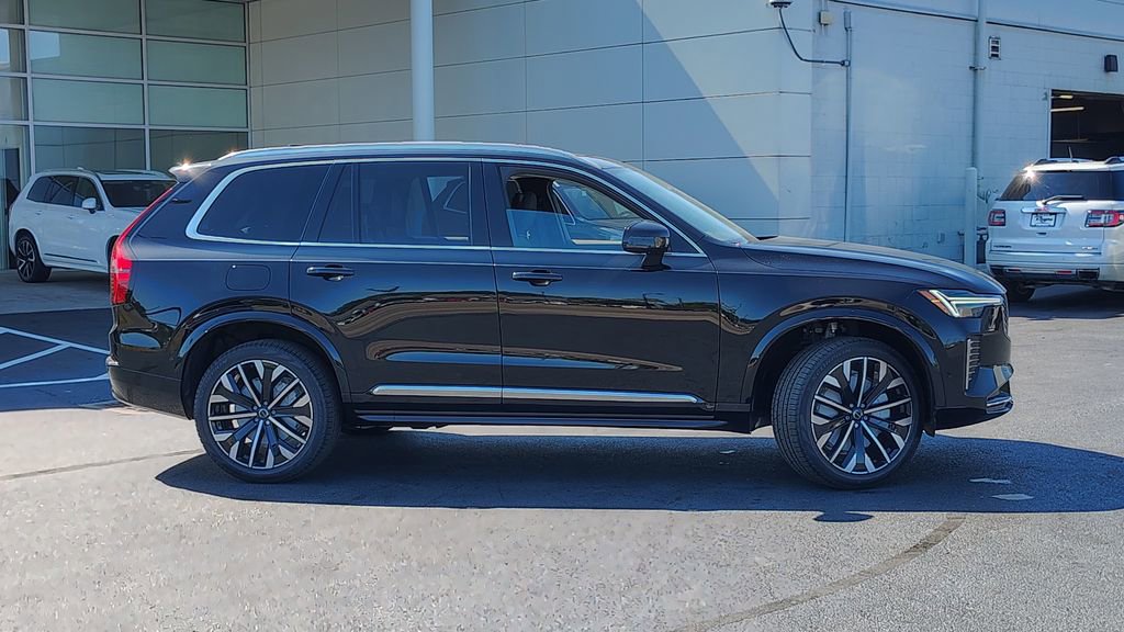 2026 Volvo Xc90 B6 Plus