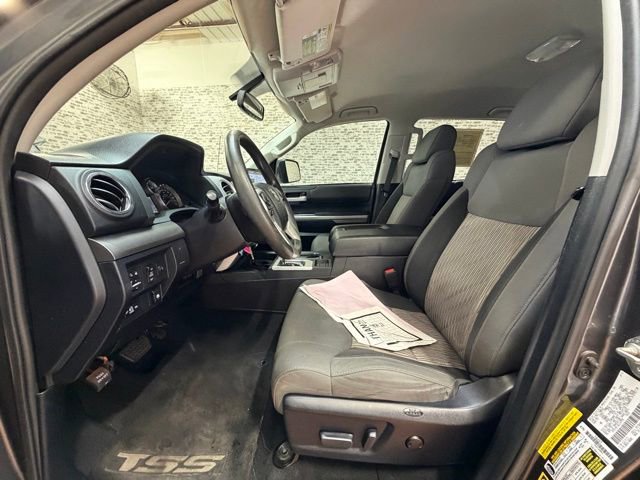 2014 Toyota Tundra SR5