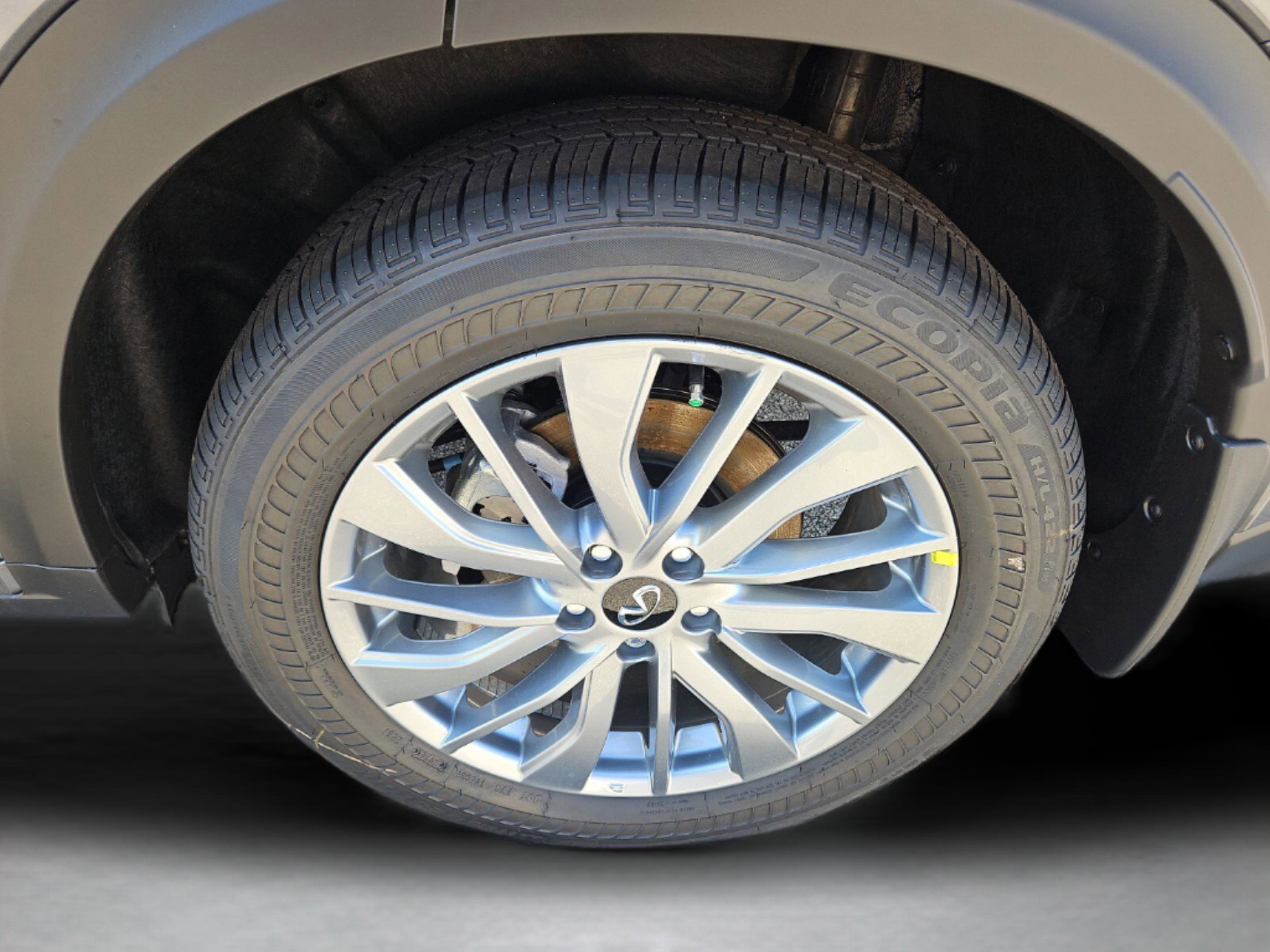 2025 INFINITI Qx50 Luxe