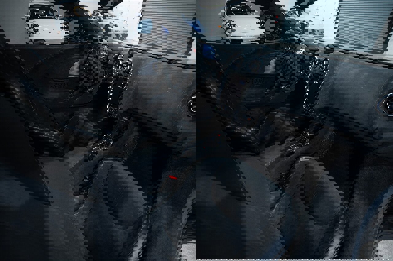 Used 2019 McLaren 600LT photo 28