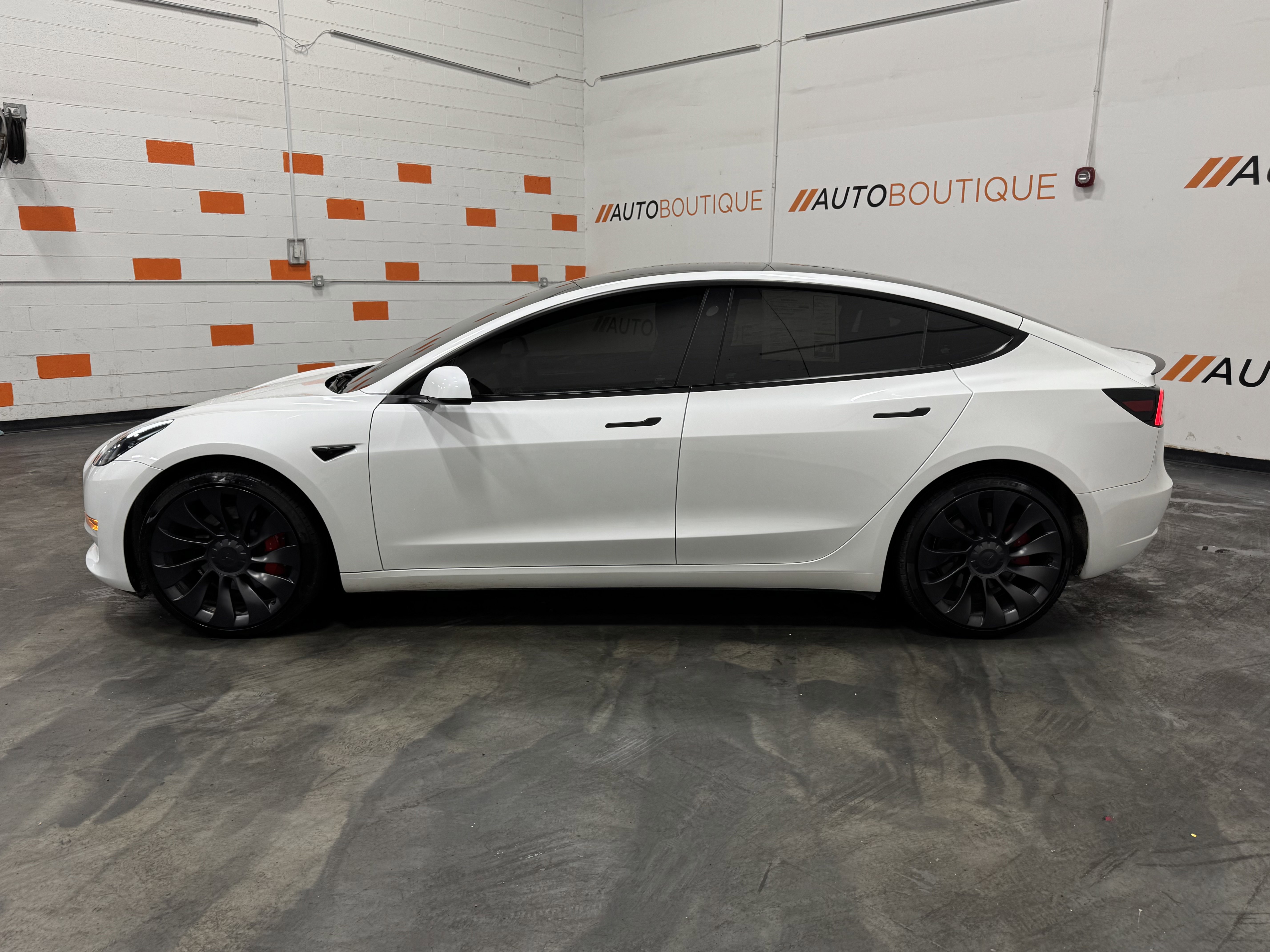 2023 Tesla Model 3 Performance