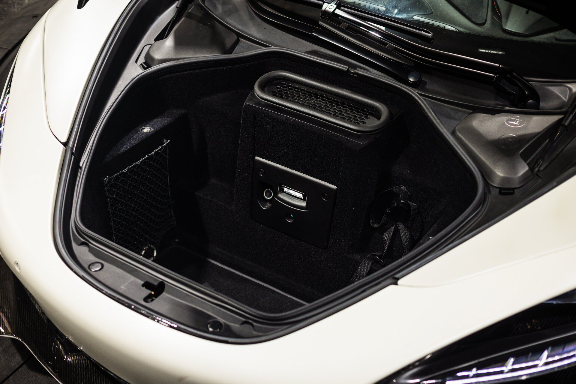 Used 2018 McLaren 720S Performance photo 64