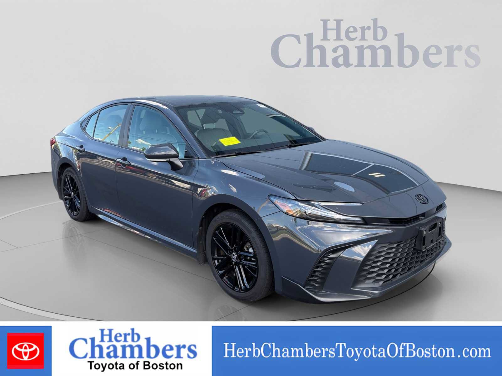 Used 2025 Toyota Camry SE