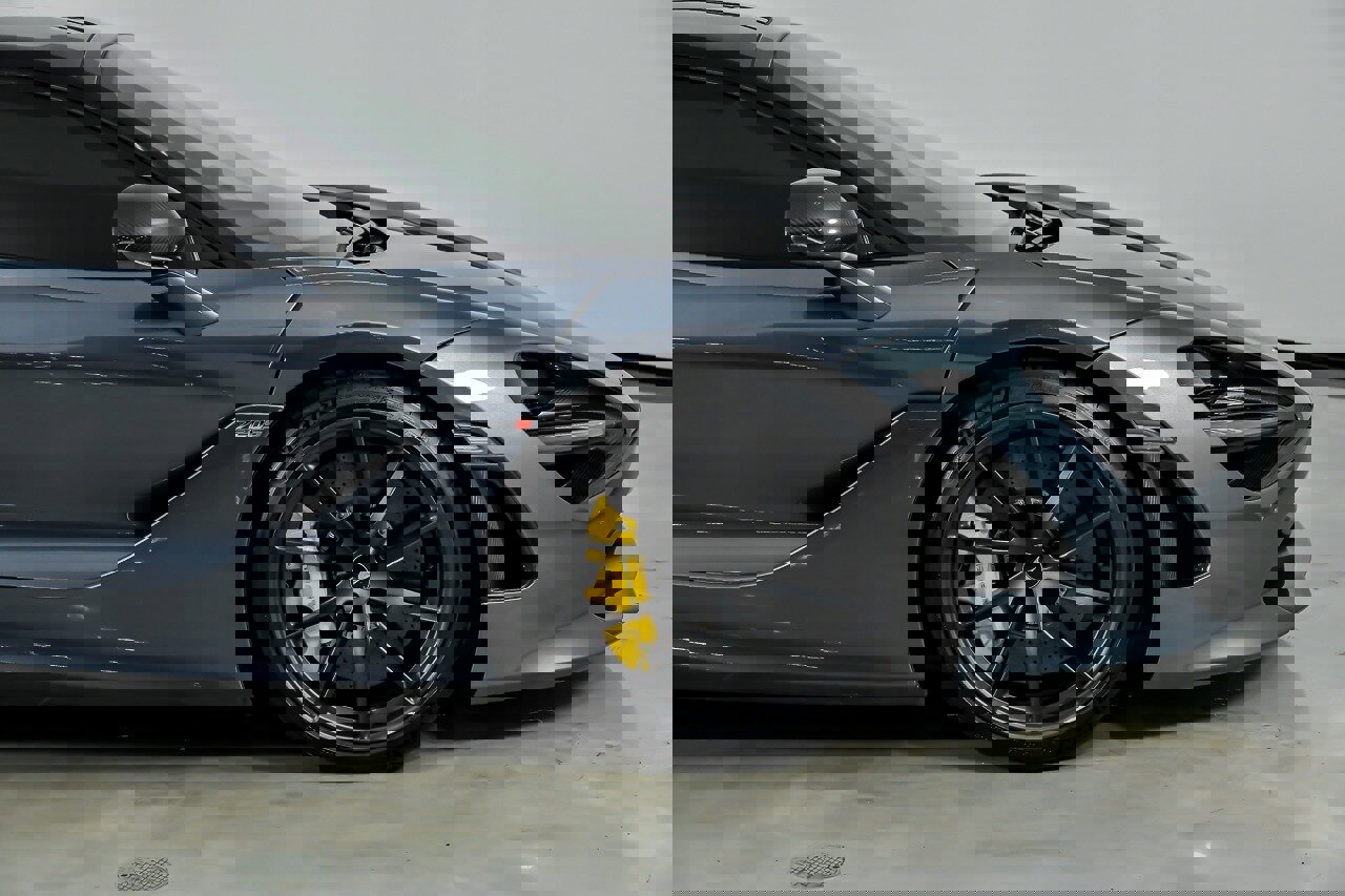 Used 2018 McLaren 720S Performance photo 17