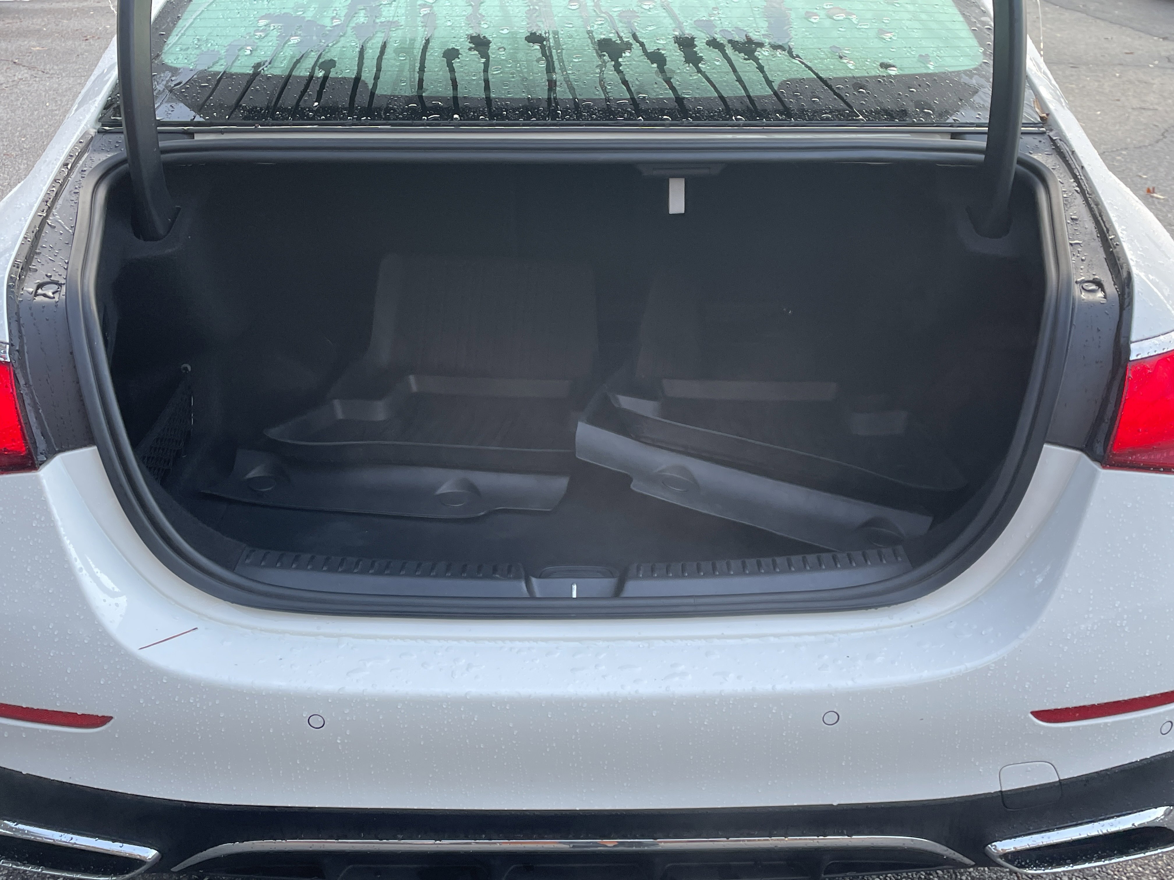 2025 Mercedes-Benz E 350 4MATIC Sedan