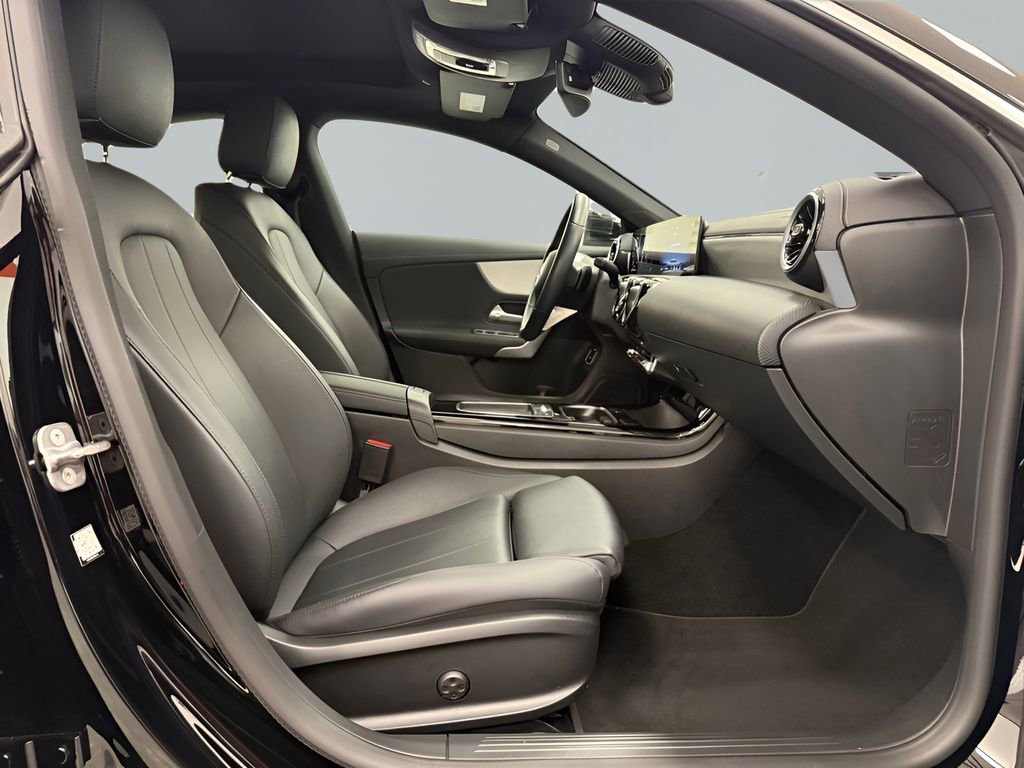 2025 Mercedes-Benz CLA 250 4MATIC