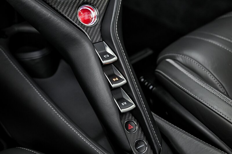 Used 2019 McLaren 720S photo 34