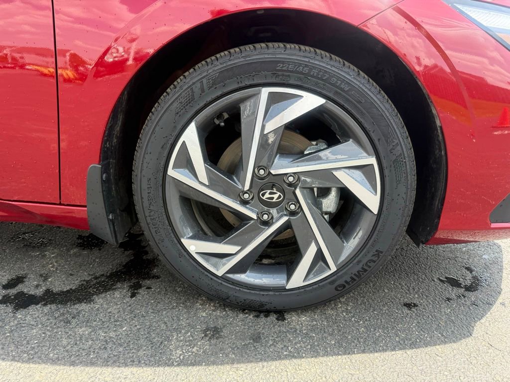 2025 Hyundai Elantra Sport