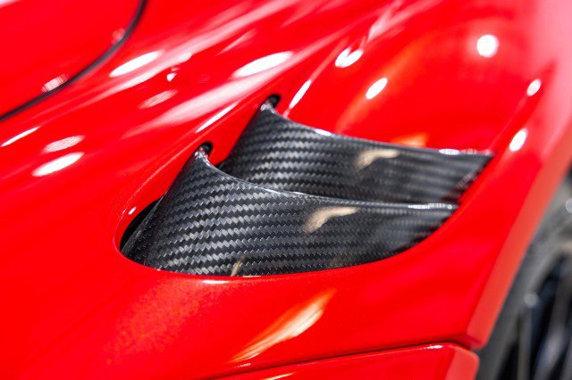 Used 2021 McLaren 765LT photo 30