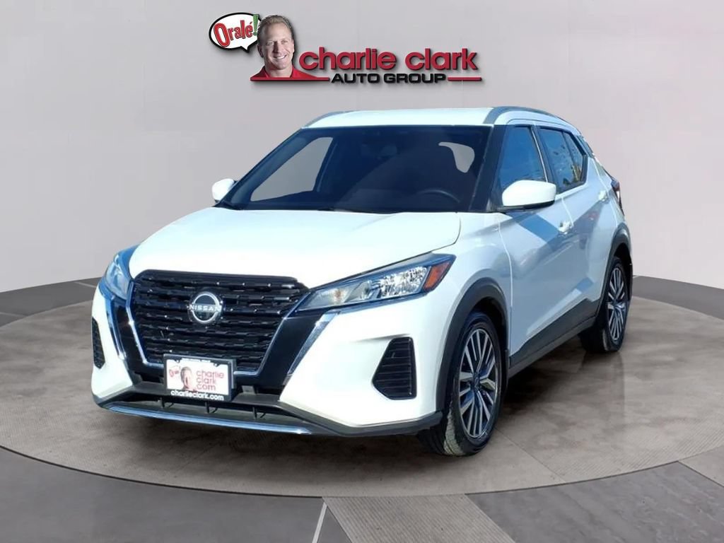 Used 2024 Nissan Kicks SV