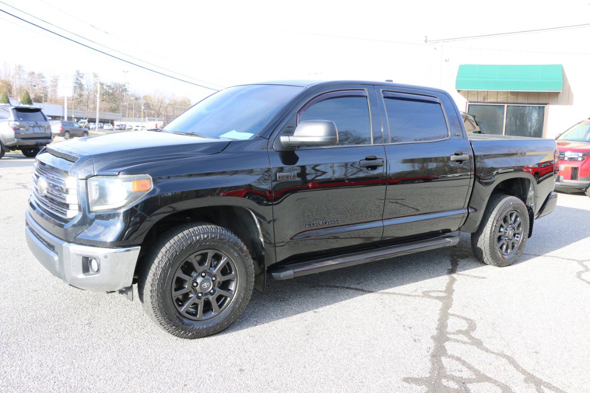 Used 2021 Toyota Tundra SR5 w/ Trail Edition