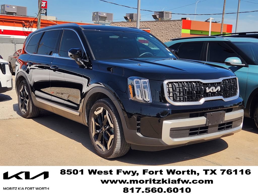 Certified 2024 Kia Telluride EX w/ EX Captain's Chair Package