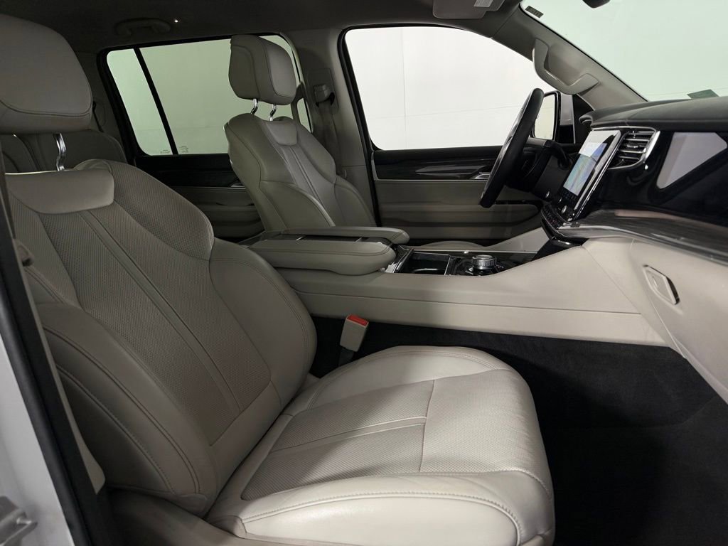 2022 Jeep Wagoneer Series II