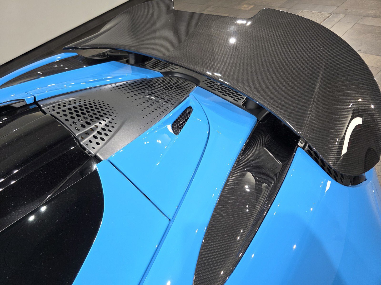 Used 2024 McLaren 750S Spider photo 23