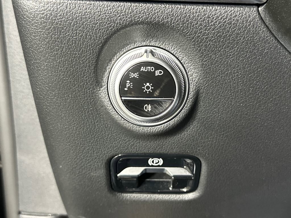 2024 Mercedes-Benz C 300 Sedan