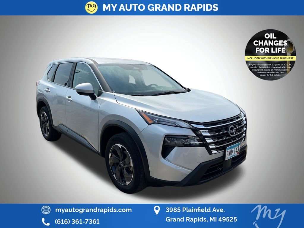 Used 2025 Nissan Rogue SV