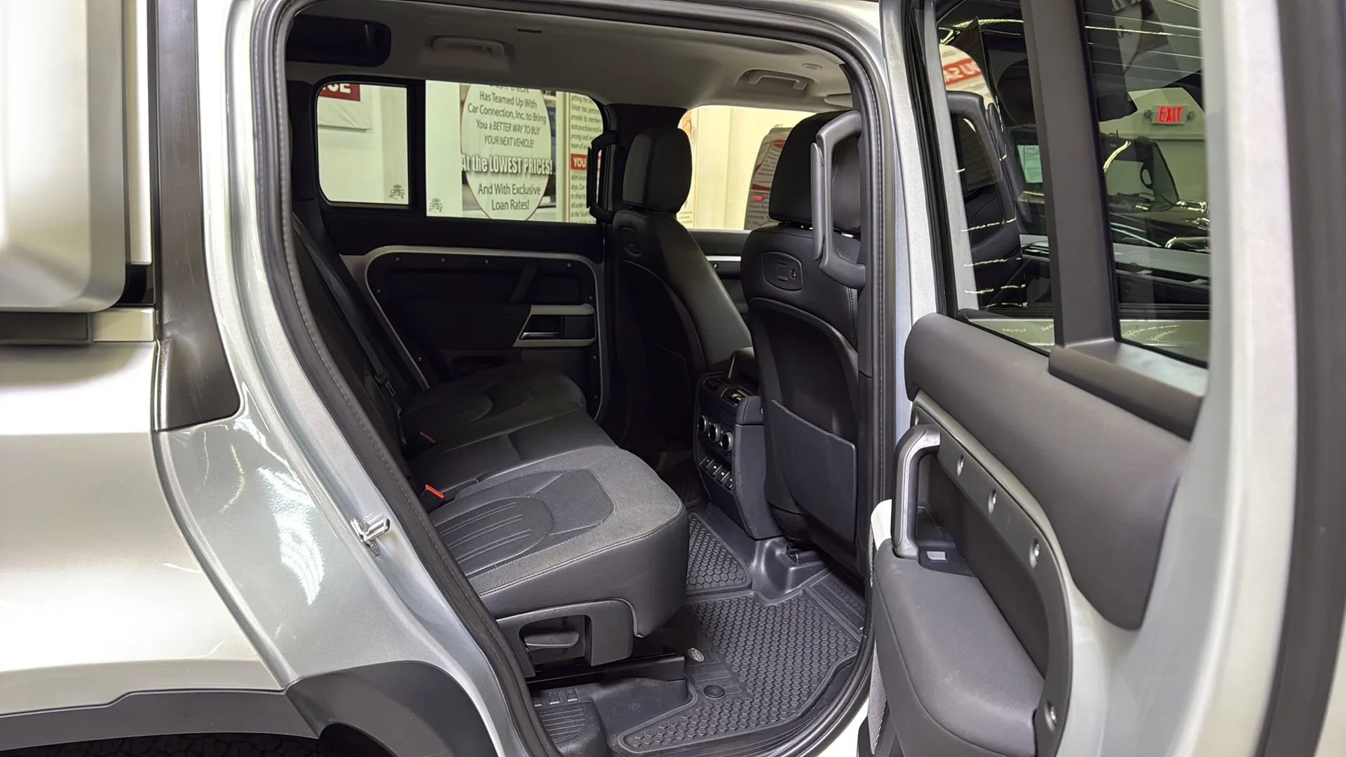 2020 Land Rover Defender 110 First Edition