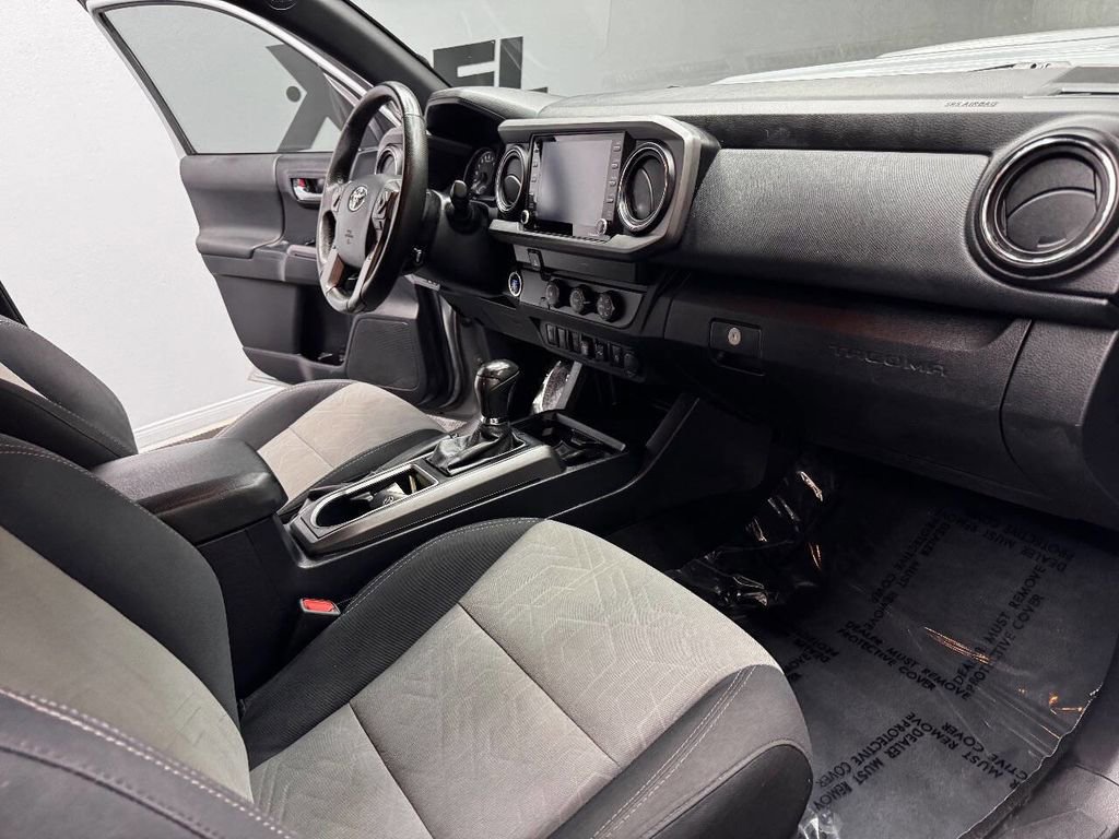 2020 Toyota Tacoma TRD Sport