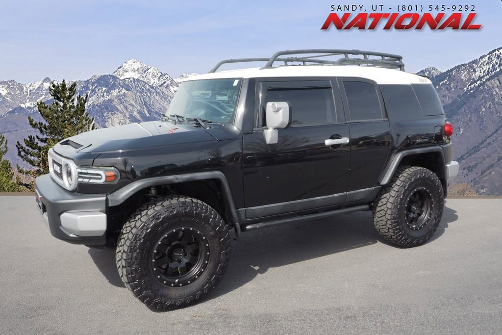Used 2014 Toyota FJ Cruiser 4WD w/ Upgrade Package