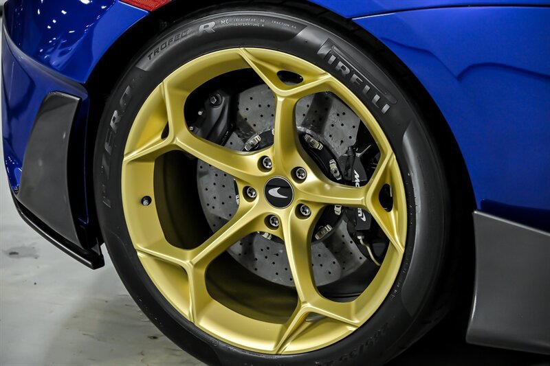 Used 2020 McLaren 600LT Spider photo 15