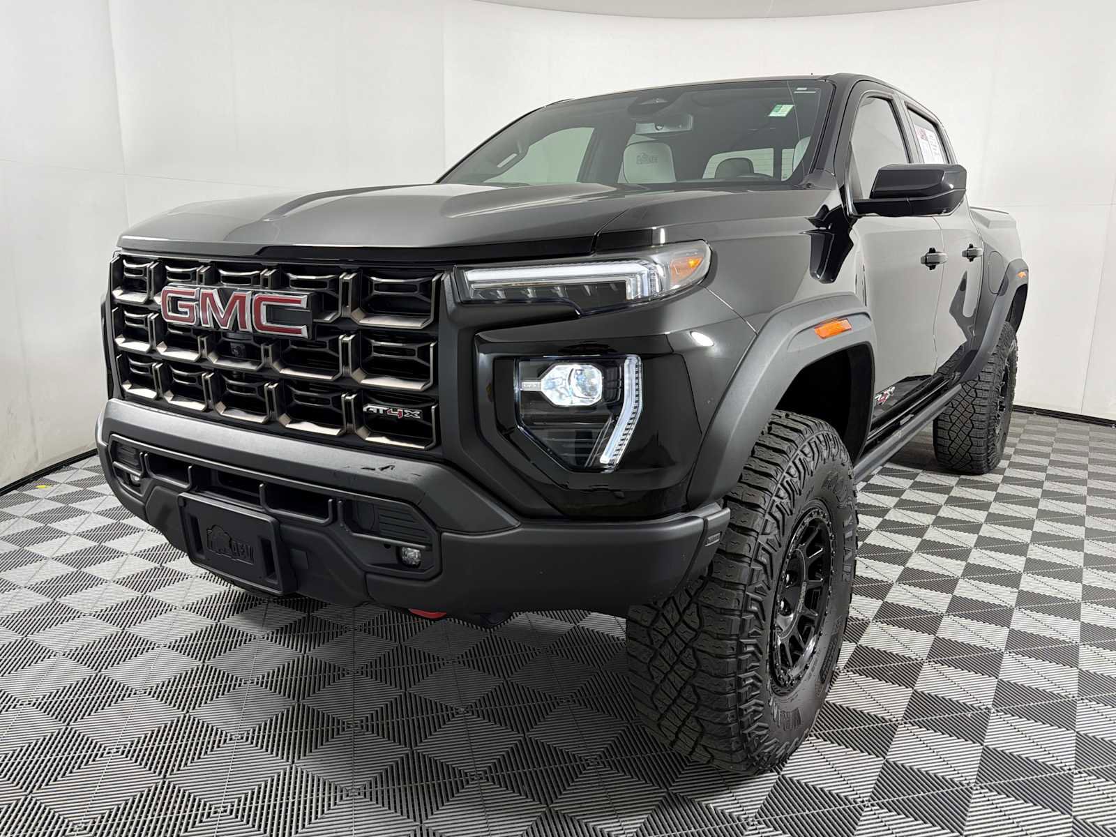 2024 GMC Canyon AT4X