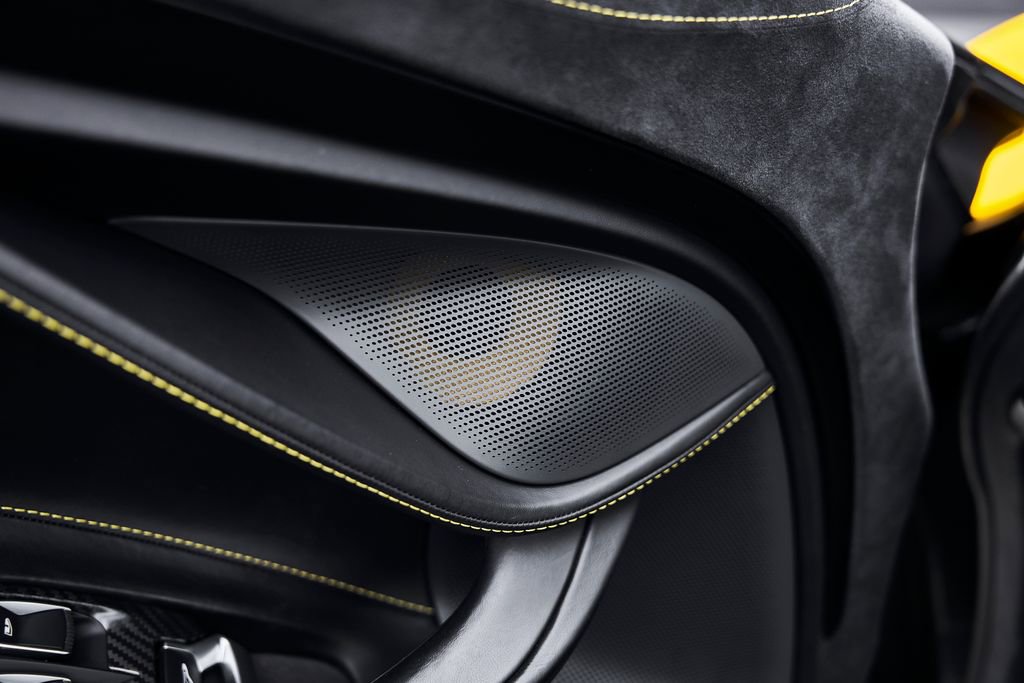 Used 2021 McLaren 720S Luxury photo 32