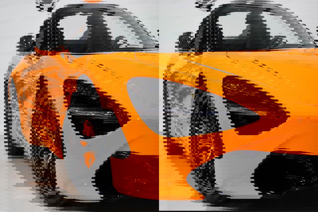 Used 2022 McLaren 720S Performance photo 30