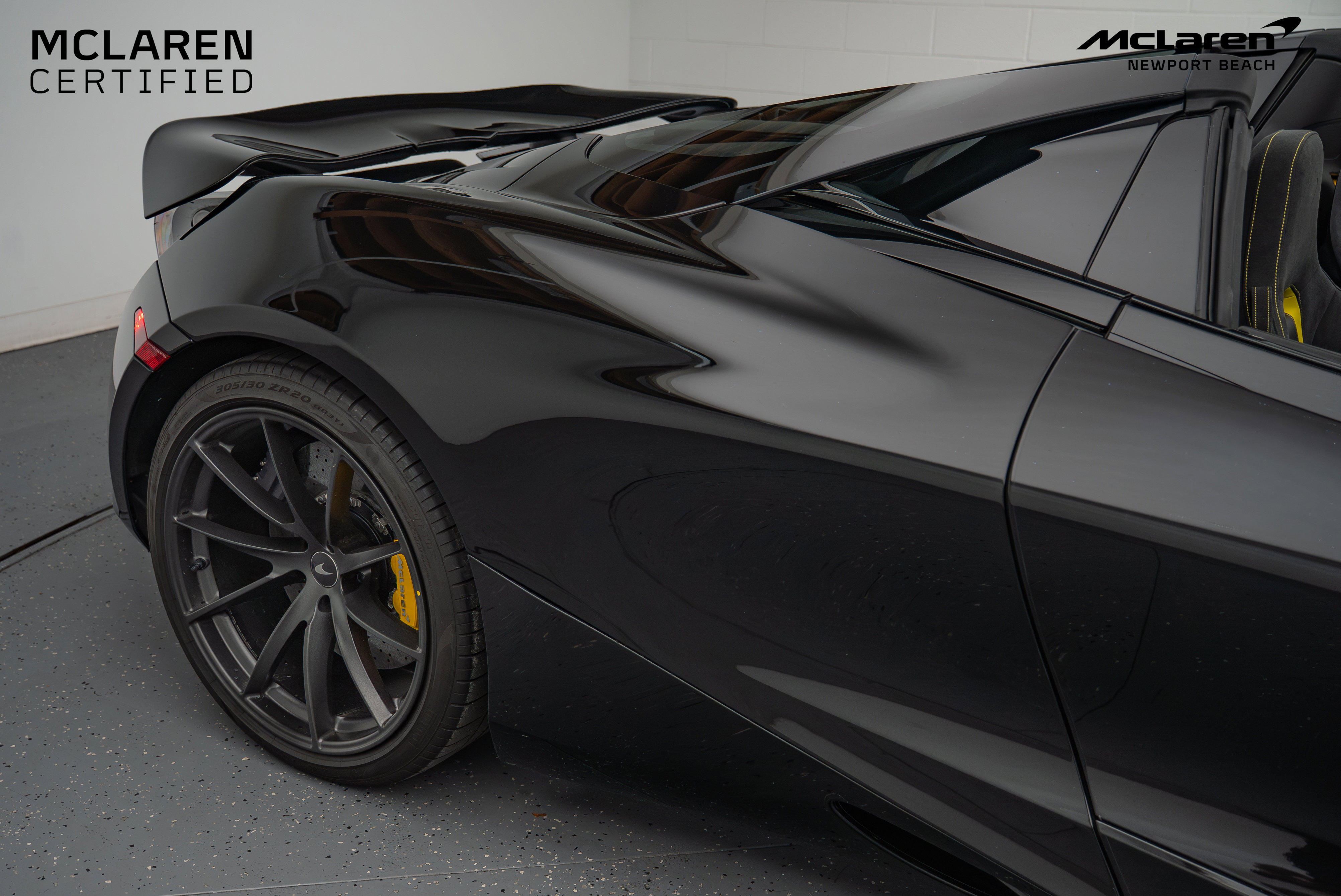 Used 2023 McLaren 720S Spider photo 6