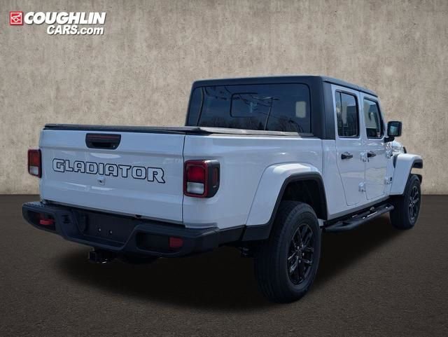2022 Jeep Gladiator Sport