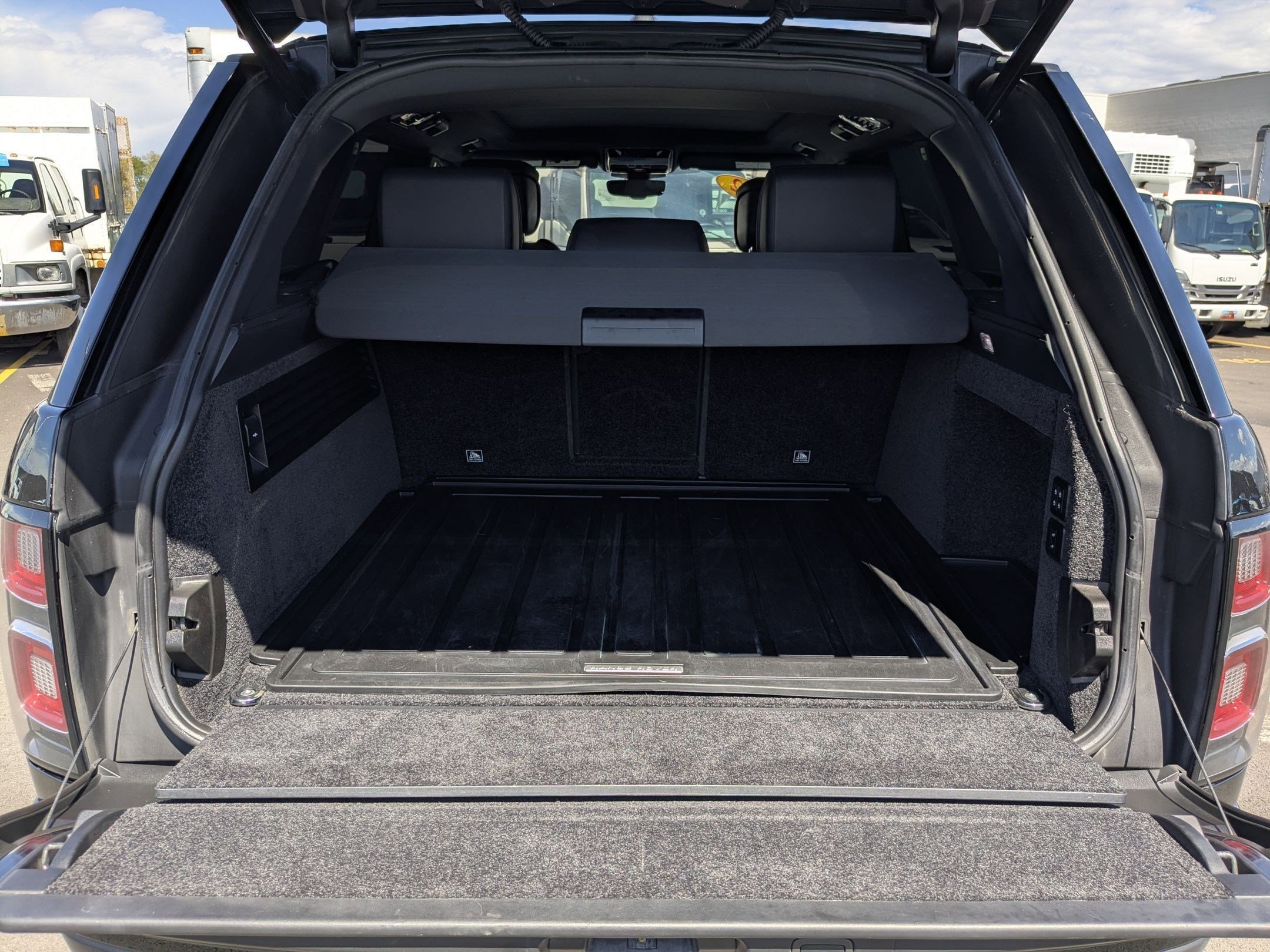 2022 Land Rover Range Rover Westminster Edition