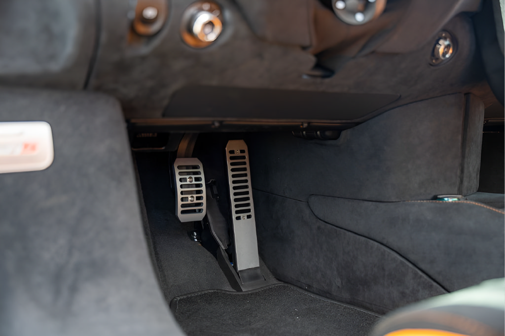New 2027 McLaren 750S photo 35