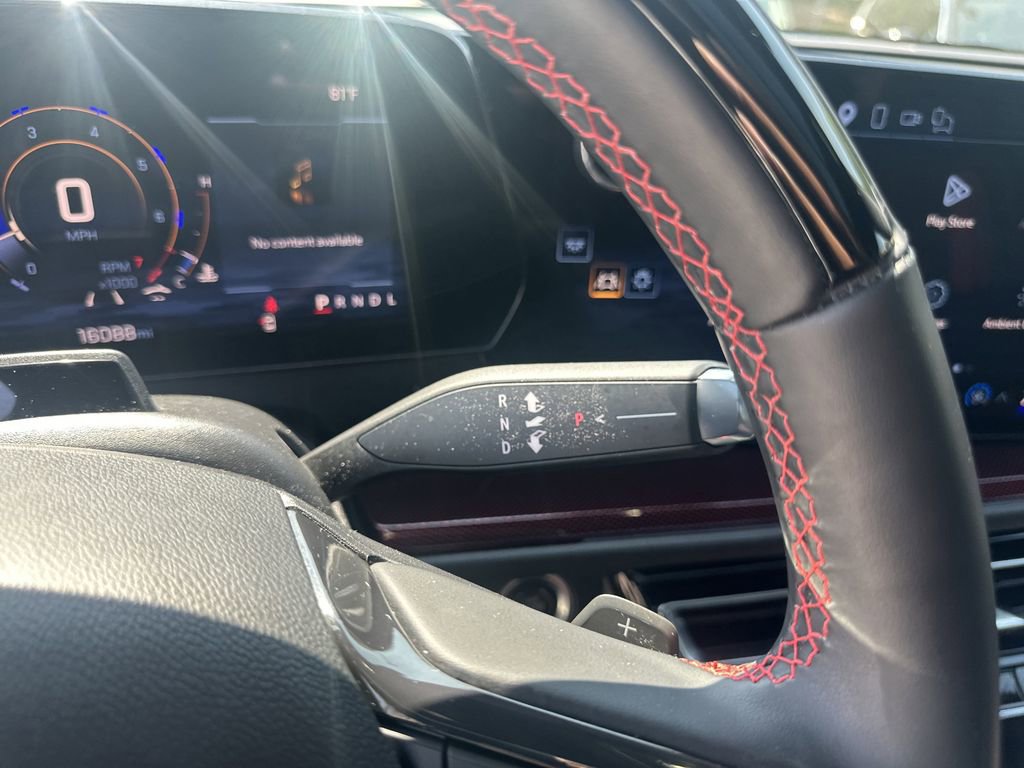 2025 Chevrolet Traverse RS