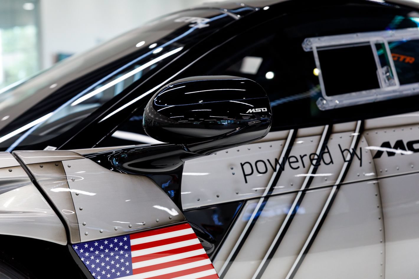 Used 2020 McLaren Senna photo 37