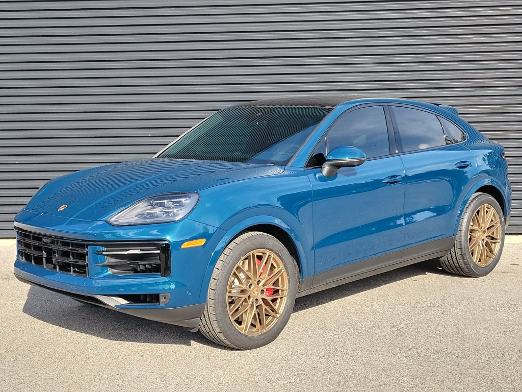 Certified 2025 Porsche Cayenne S