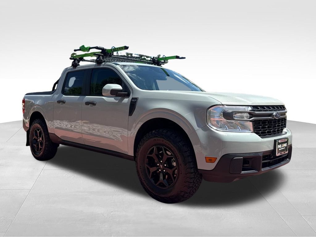 Certified 2022 Ford Maverick XLT w/ Equipment Group 300A Standard