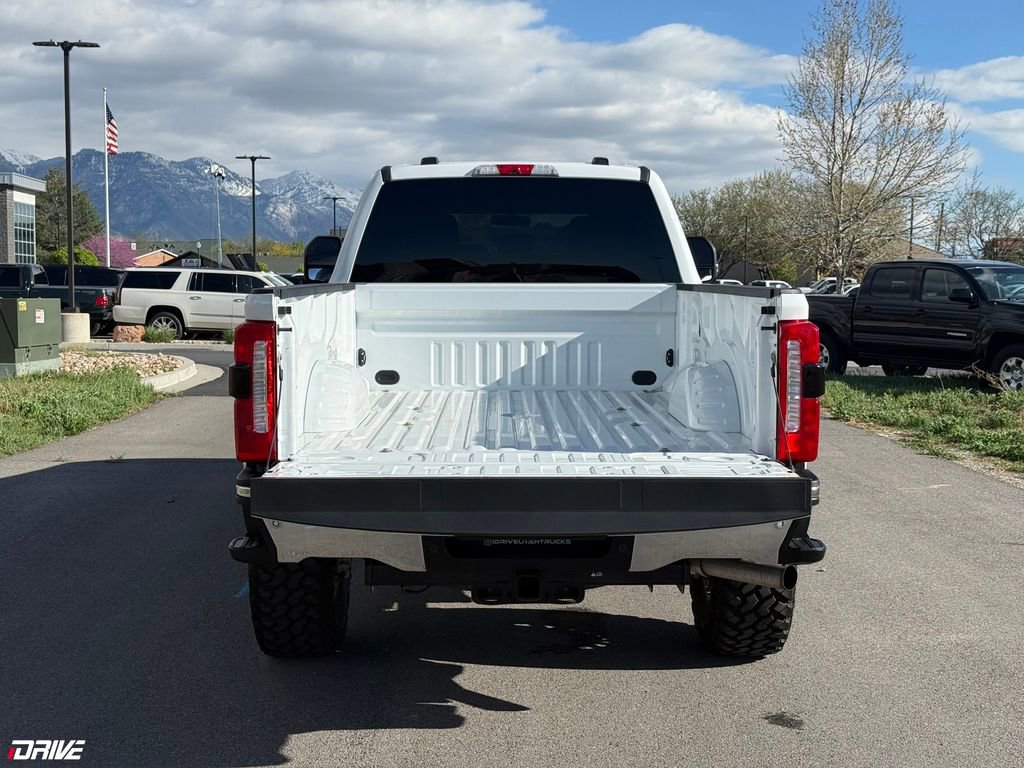 2023 Ford F350 XLT