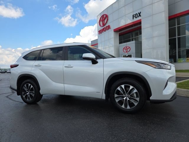 Used 2026 Toyota Highlander XLE
