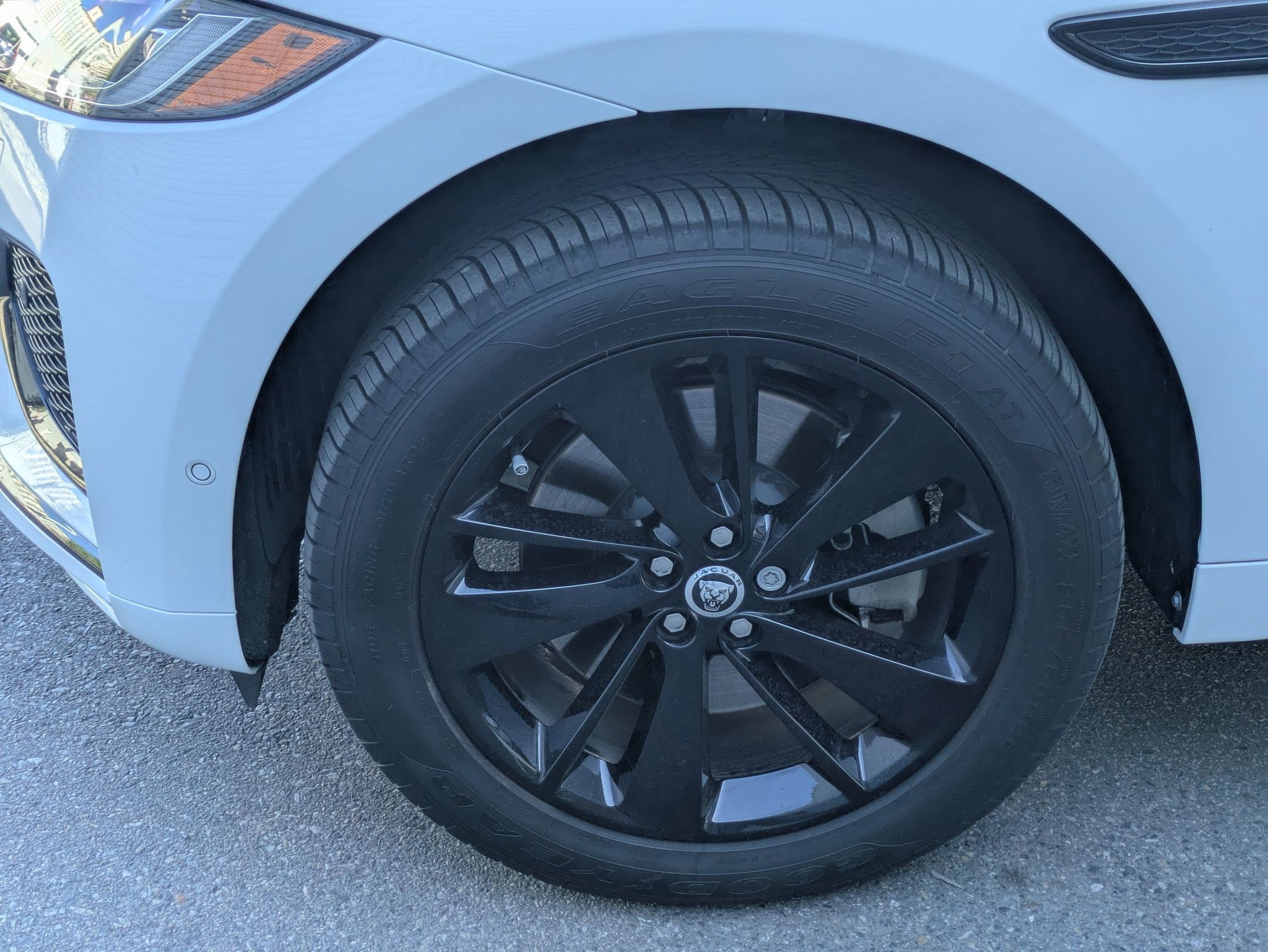 2026 Jaguar F-PACE R-Dynamic S