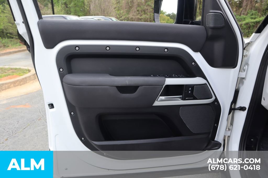 2023 Land Rover Defender 110 S