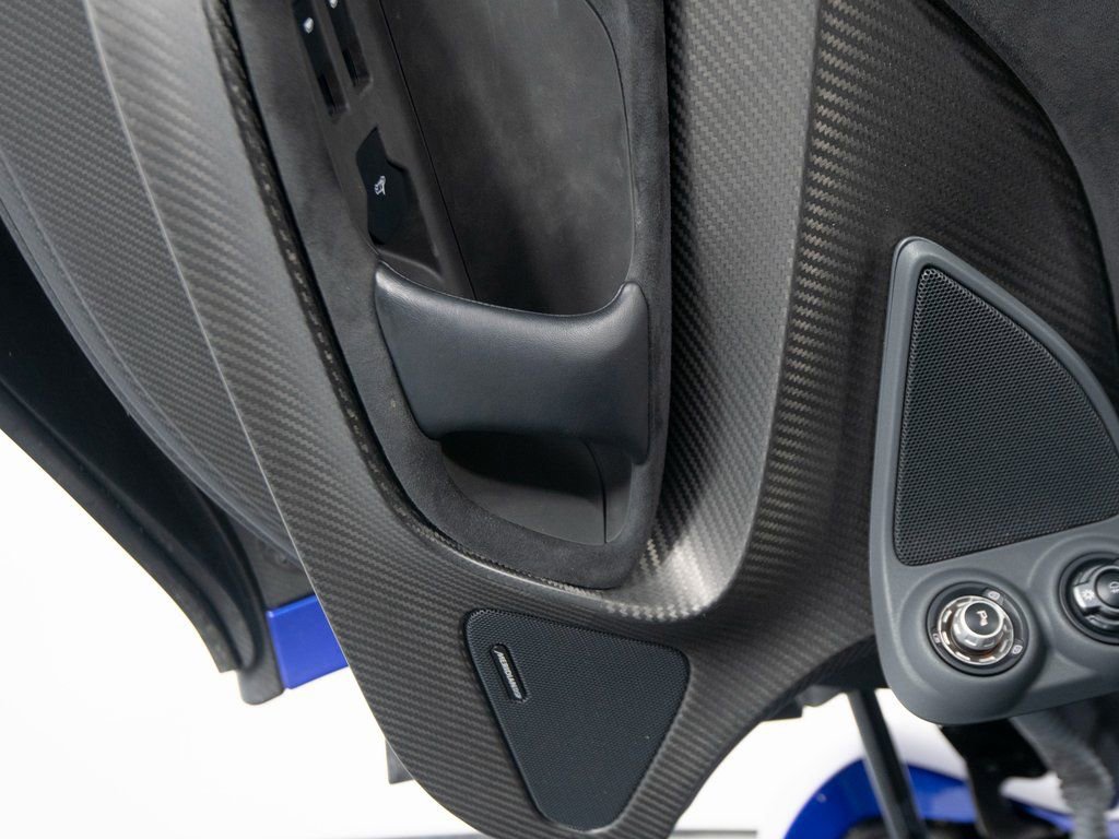 Used 2015 McLaren P1 photo 20