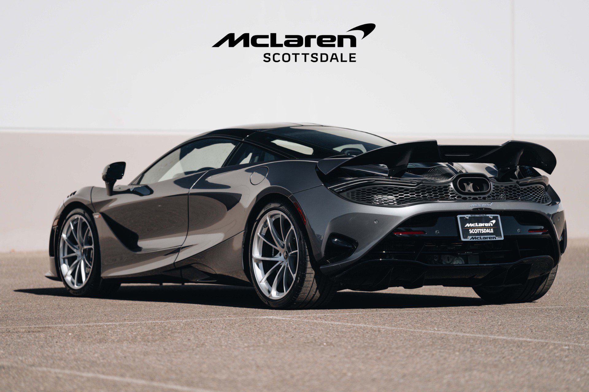 Used 2024 McLaren 750S photo 8