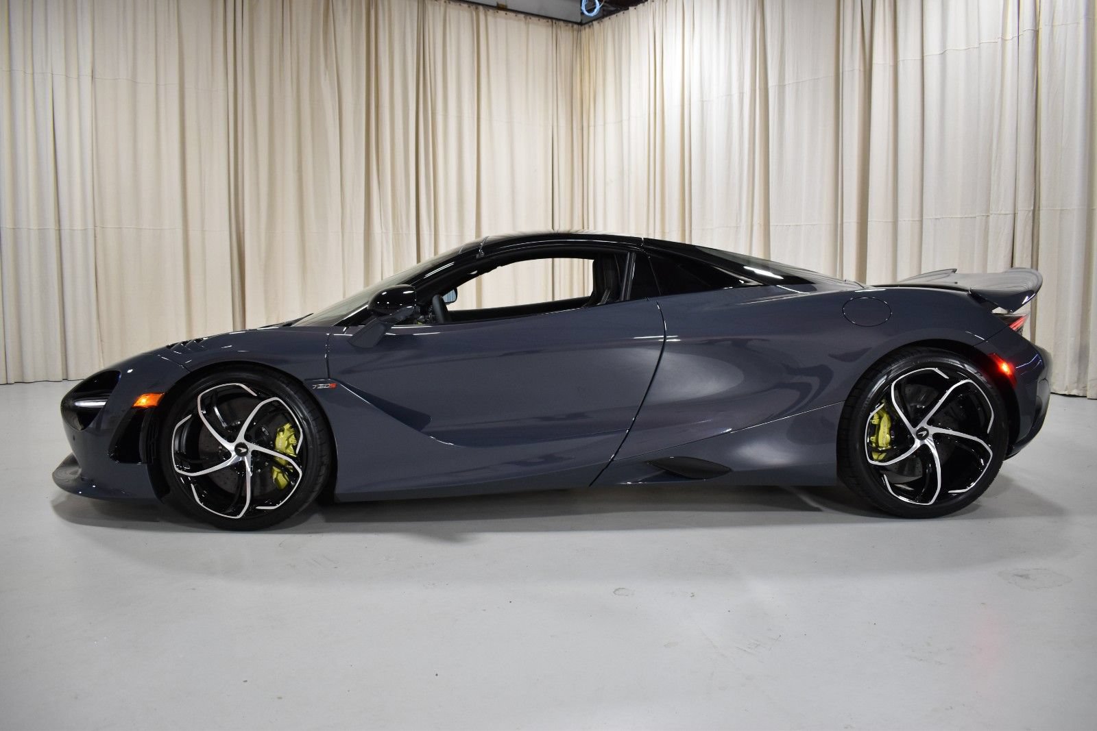 New 2027 McLaren 750S Spider photo 10