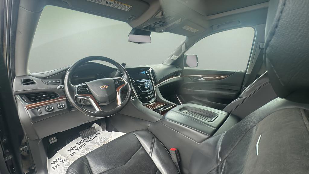 2020 Cadillac Escalade Luxury