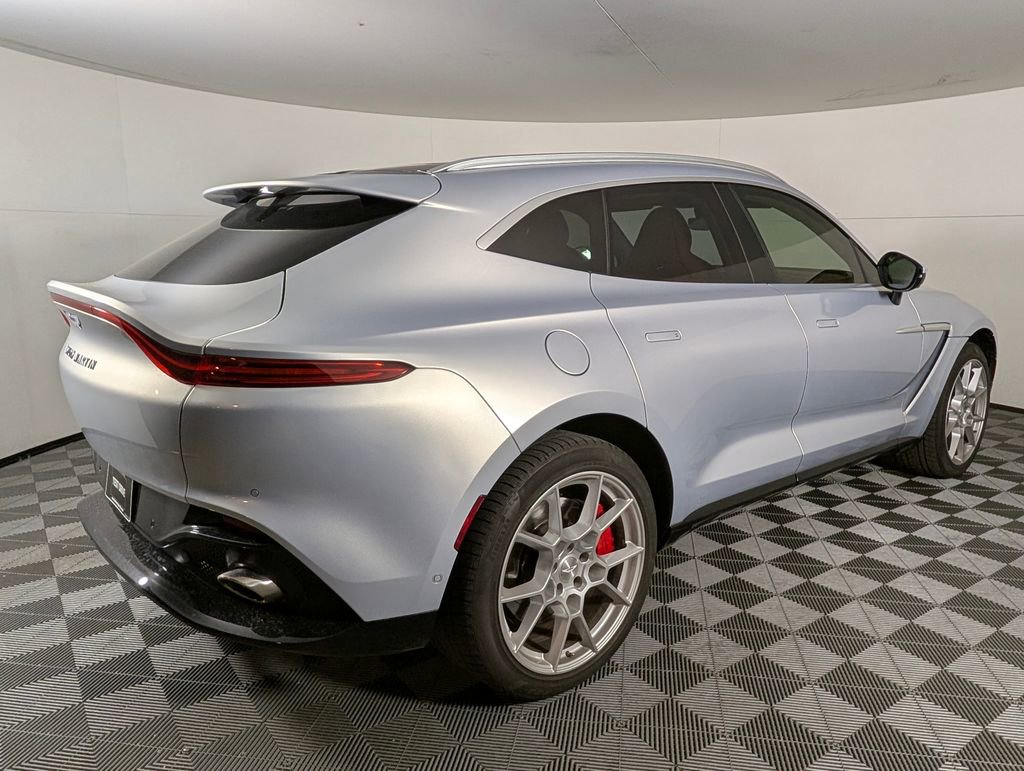 2021 Aston Martin DBX