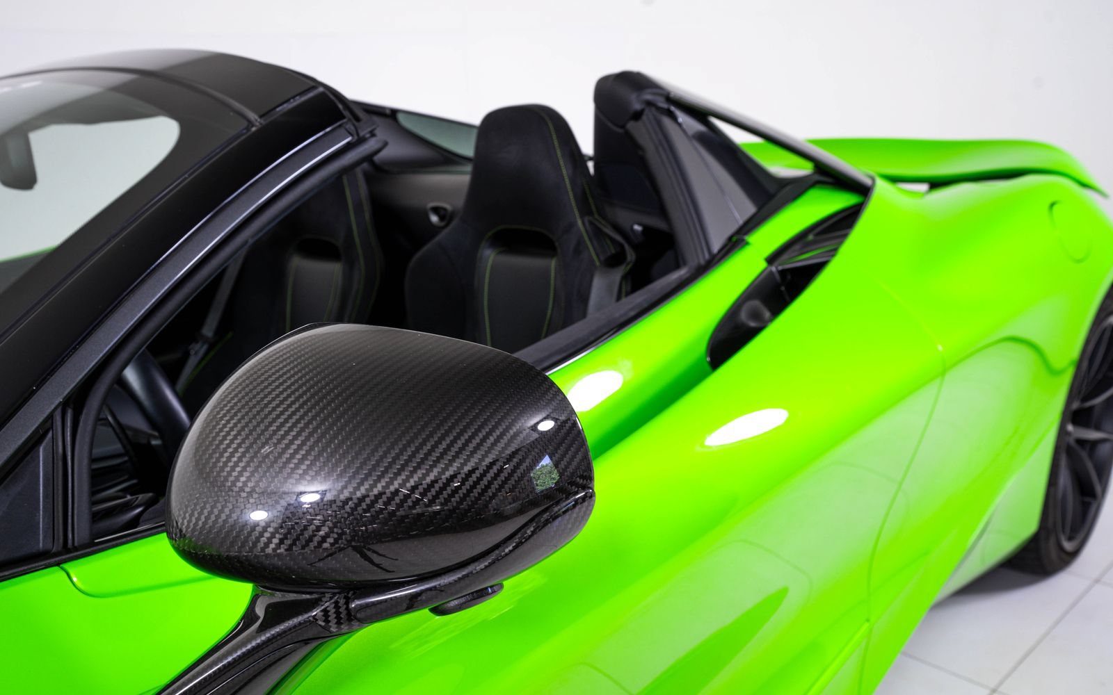 Used 2022 McLaren 720S Performance photo 21