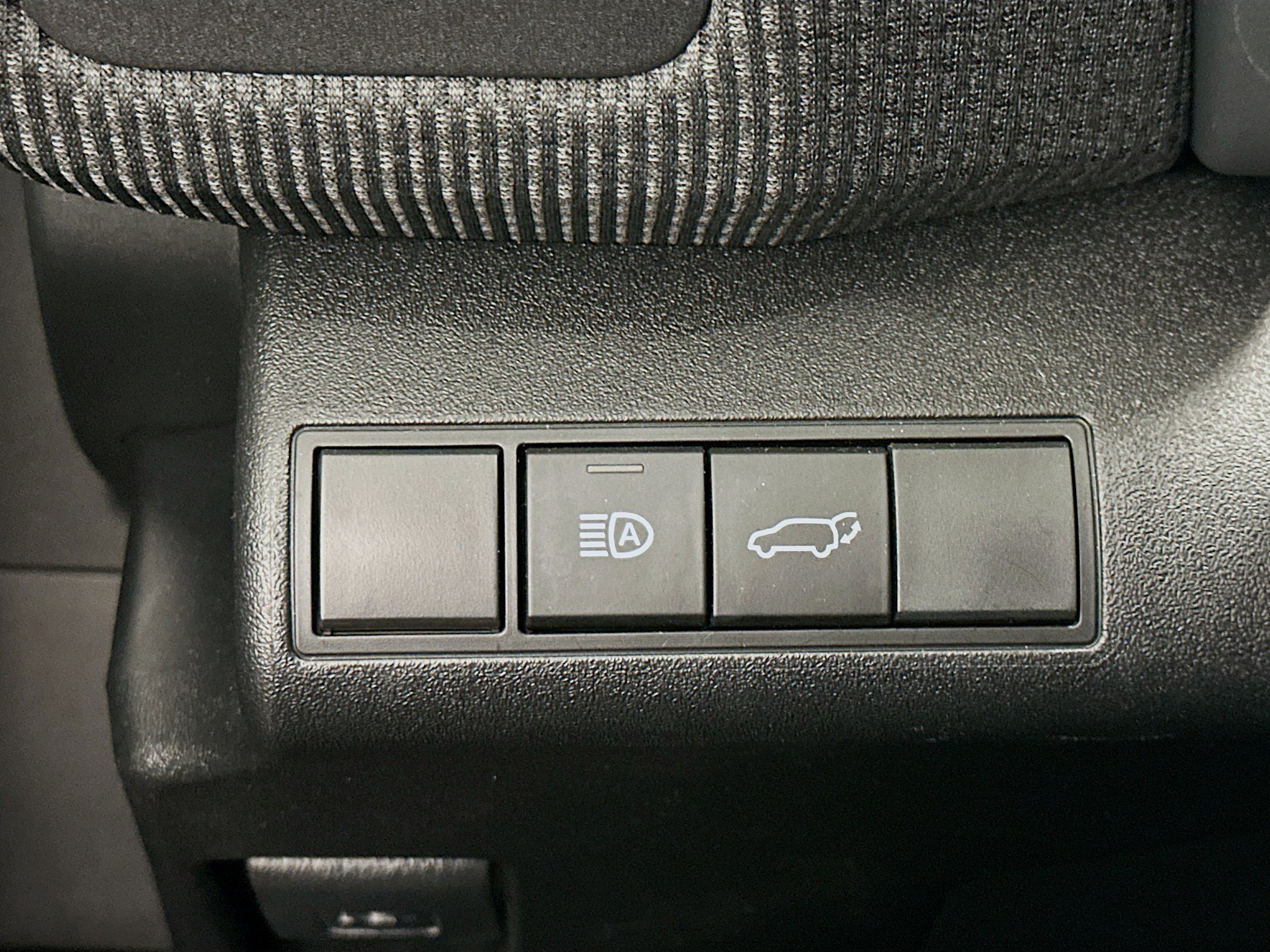 2023 Toyota bZ4X Limited