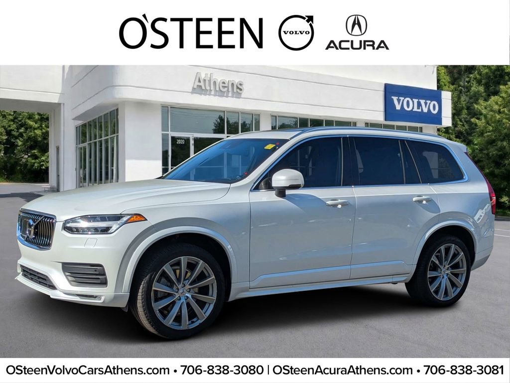 Used 2022 Volvo XC90 T6 Momentum
