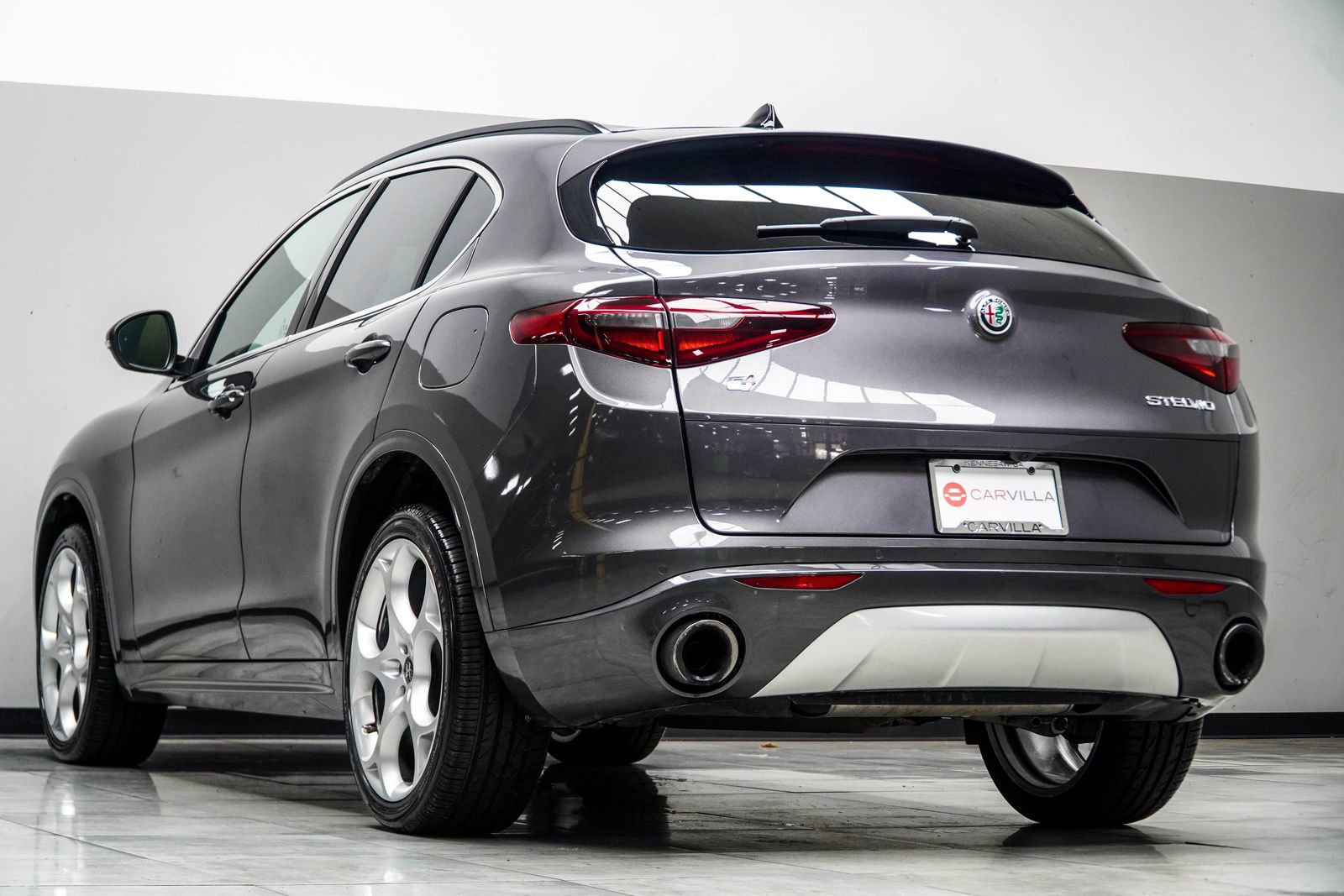 2023 Alfa Romeo Stelvio Ti Lusso