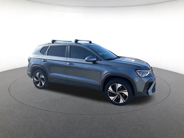 Used 2025 Volkswagen Taos SE