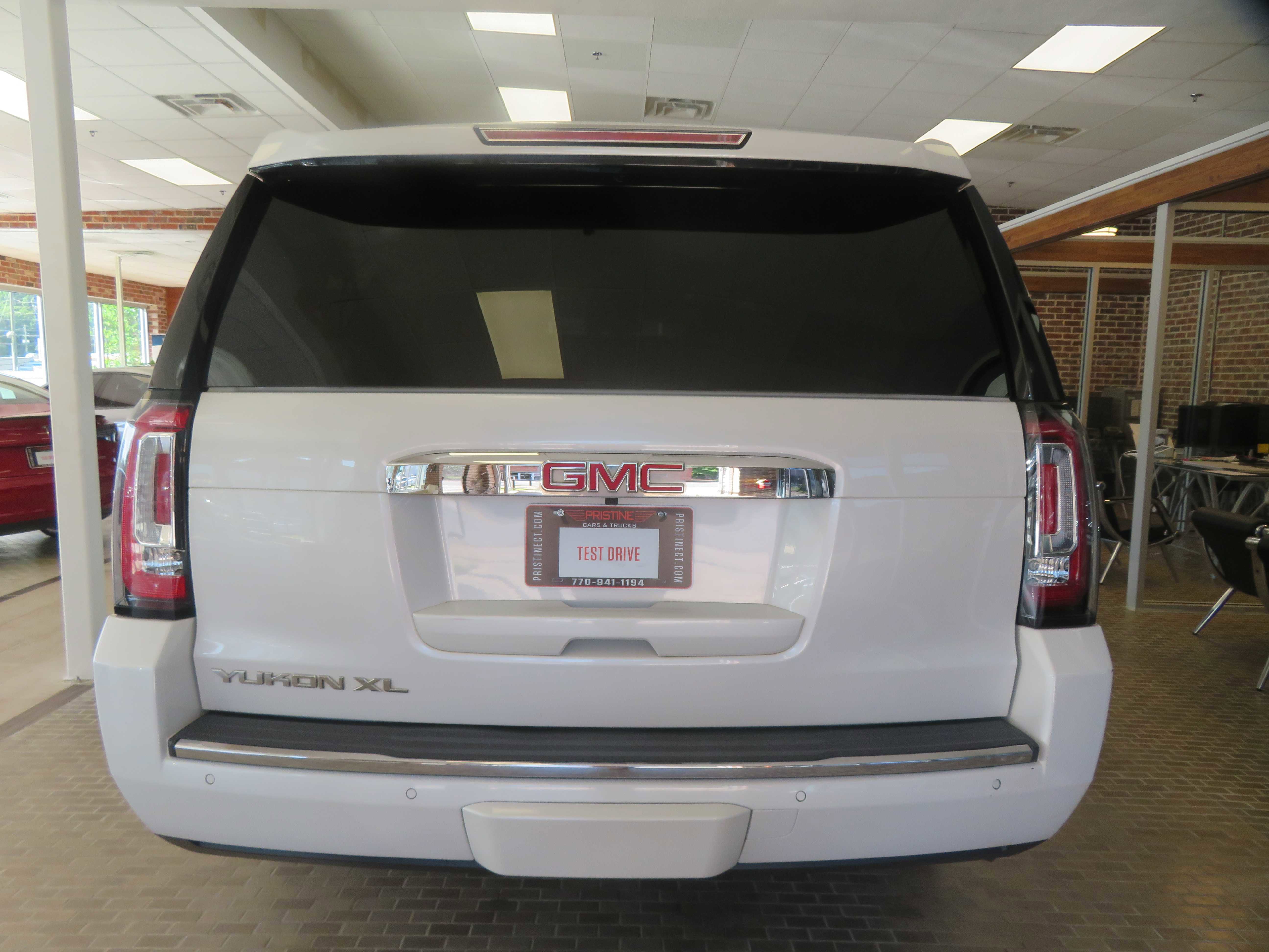 2017 GMC Yukon XL Denali